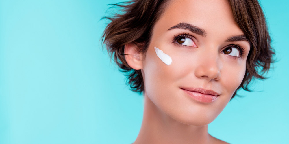 اهمیت کرم آبرسان برای سلامت و زیبایی پوست