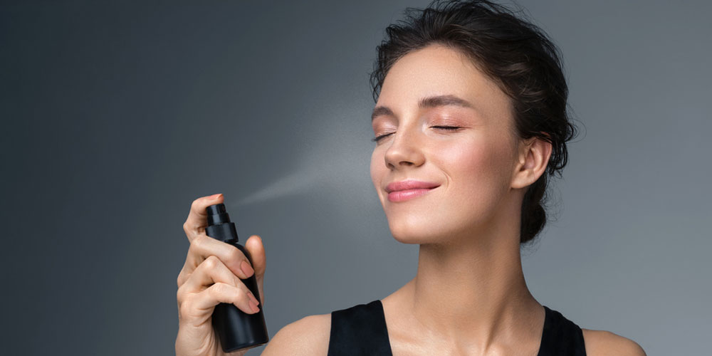 اسپری فیکساتور آرایش