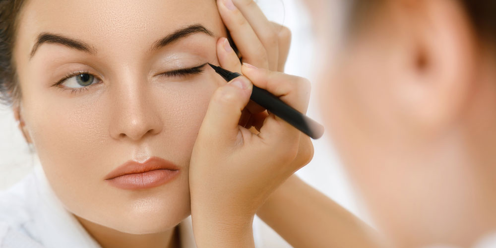 خط چشم ماژیکی