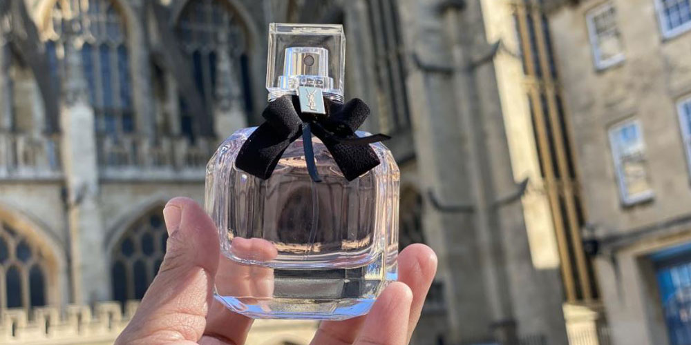 رتیحه ادکلن زنانه مون پاریس