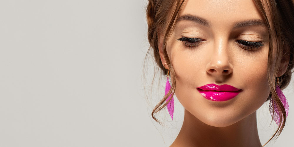 آرایش عروش فیکس کردن رژلب