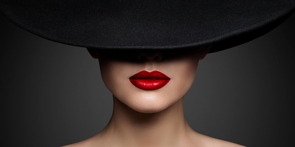 آشنایی با رژ لب در آرایش حرفه ای