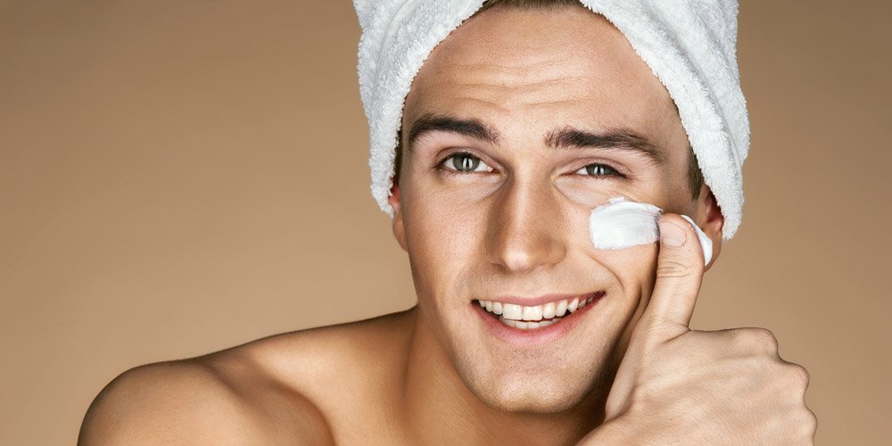 اهمیت کرم آبرسان برای سلامت و زیبایی پوست