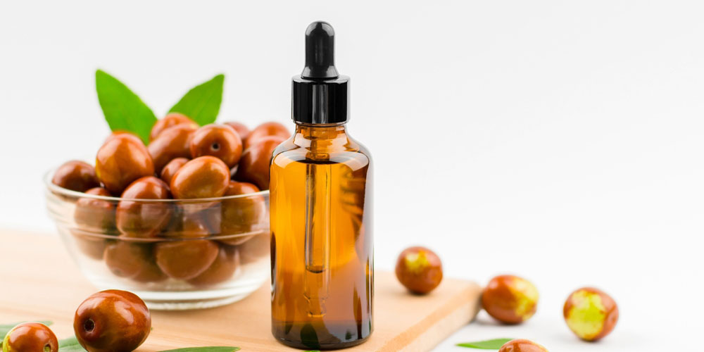 استفاده از روغن جوجوبا