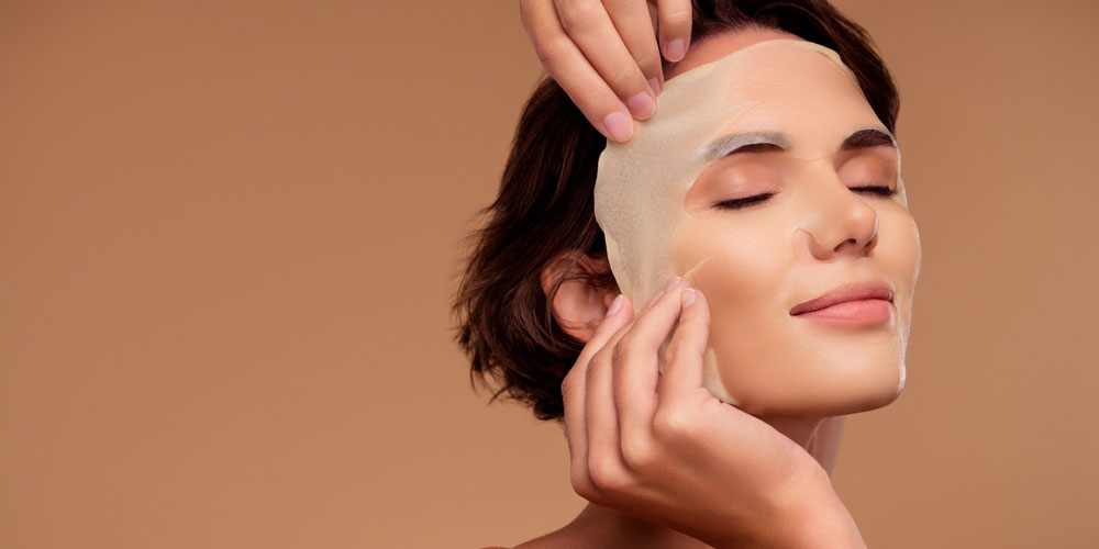 چگونه ماسک ورقه ای مناسب پوست خود را انتخاب کنیم؟