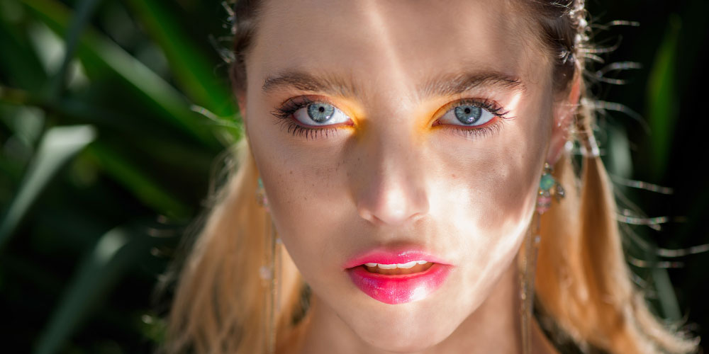 شیوه آرایش با نور لیزری تحول بزرگ در دنیای فشن