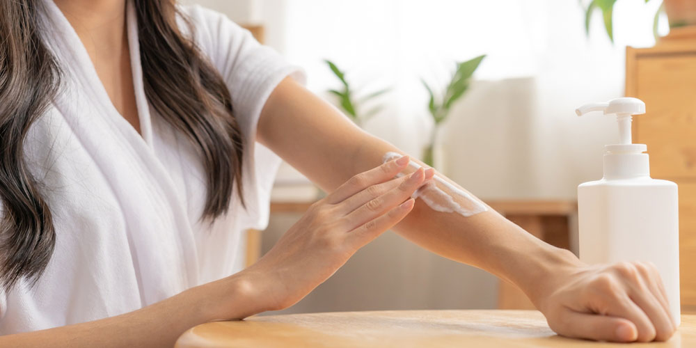 لوسیون بدن مرطوب‌کننده برای پوست خشک