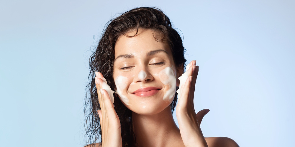 ژل شستشوی صورت بدون صابون برای پوست حساس