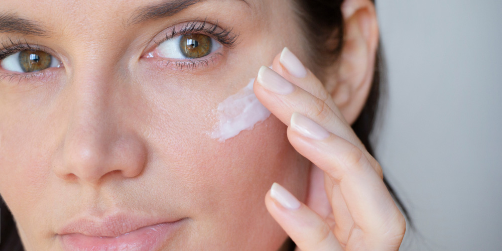 مرطوب کننده مناسب پوست خشک