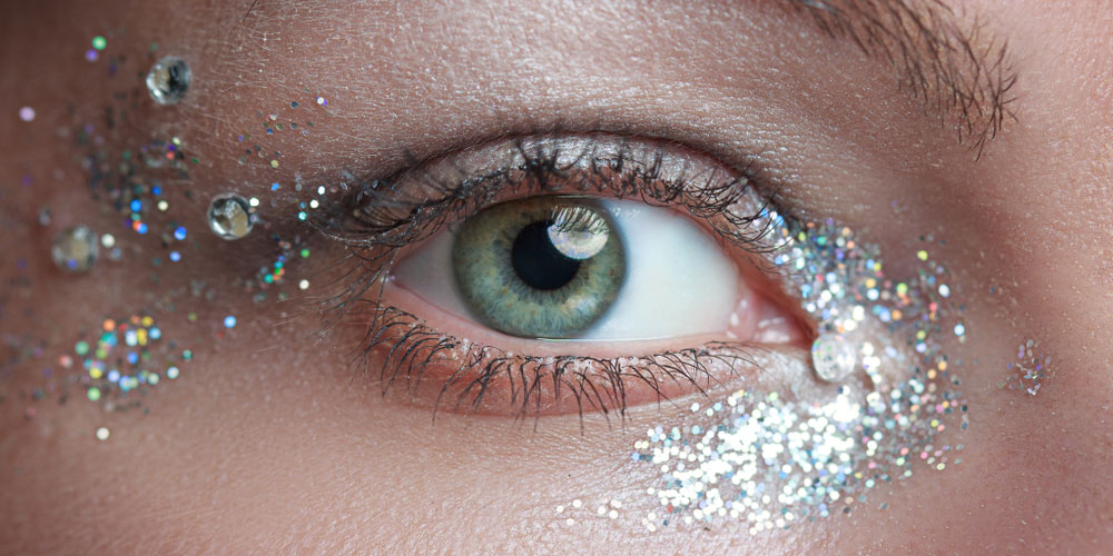 راز درخشش چندبعدی در سایههای مایع متحرک