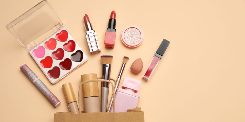 محصولات آرایشی ایرانی و خارجی