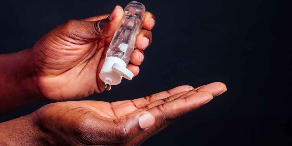 خرید ژل‌های ضدعفونی‌کننده دست بدون الکل 