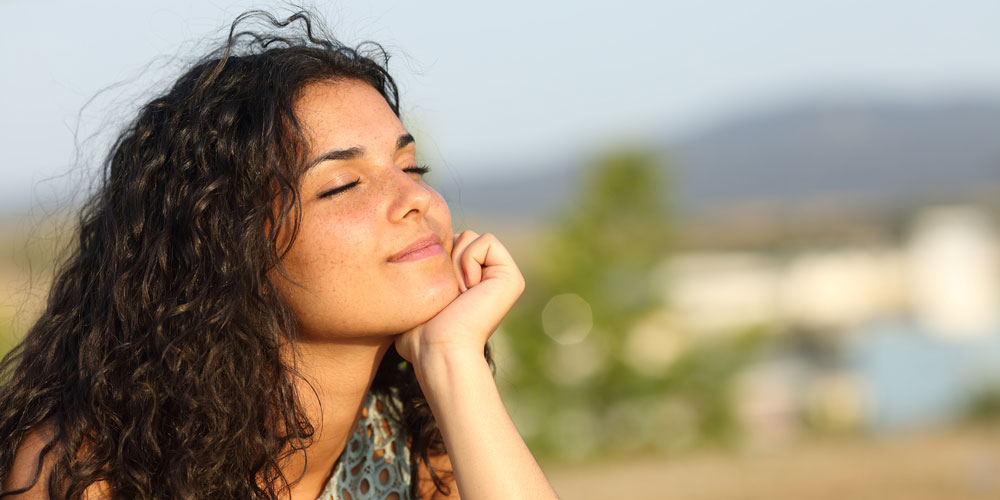 زیبایی واقعی رو با پوست بدون فیلتر تجربه کن