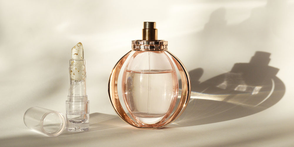 از دود آتش تا شیشه کریستالی؛ داستان رایحه دودی ماندگار است