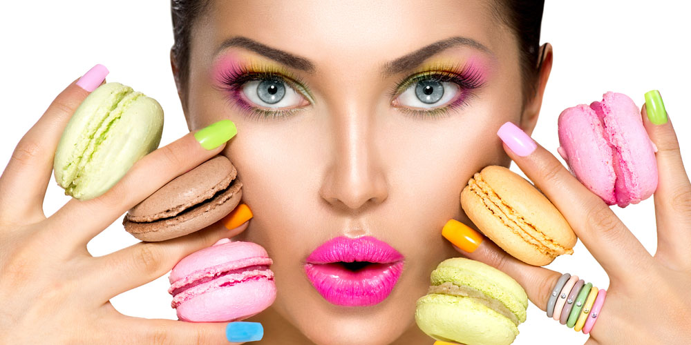 استفاده از رنگ در سایه چشم می تواند معنای دیگری داشته باشد!