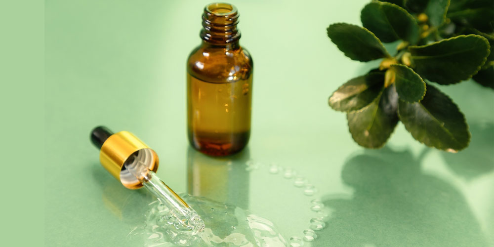 ویژگی‌های یک سرم آبرسان مناسب پوست حساس