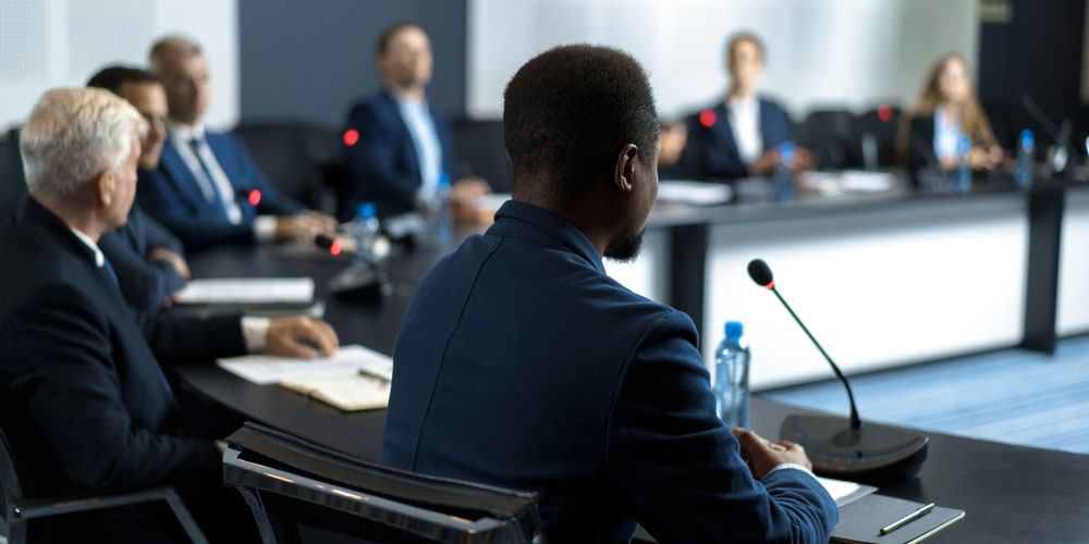 انتخاب عطر خاص و ساخت برند شخصی