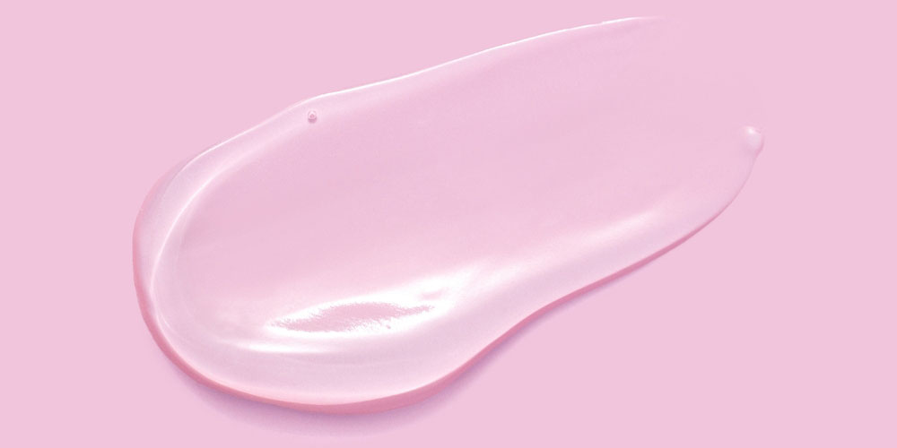 تثبیت آرایش و مات کردن پوست