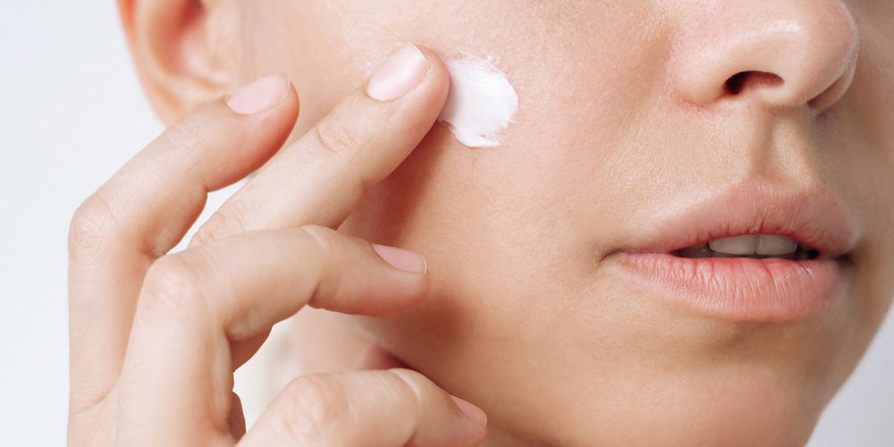 کرم آبرسان Moisturizing