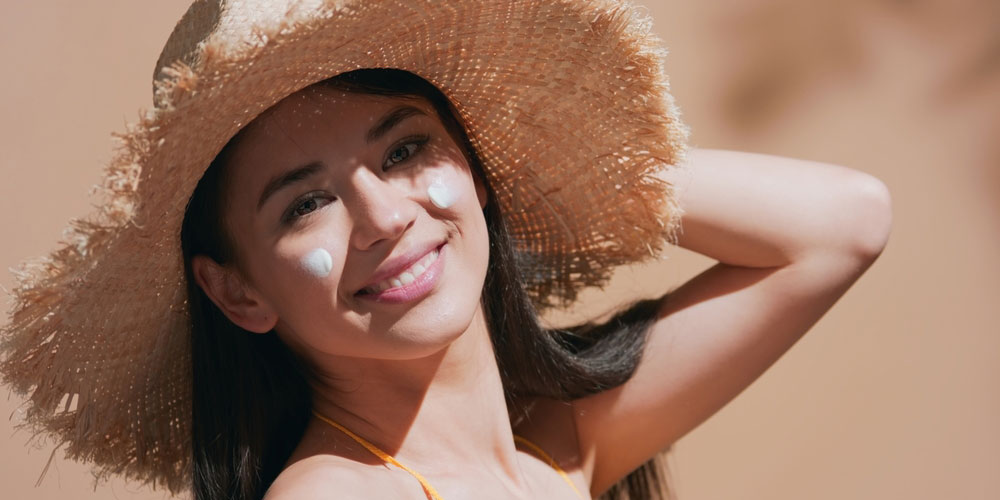 تفاوت اصلی ضدآفتاب و فلوئید ضدآفتاب در چیست؟