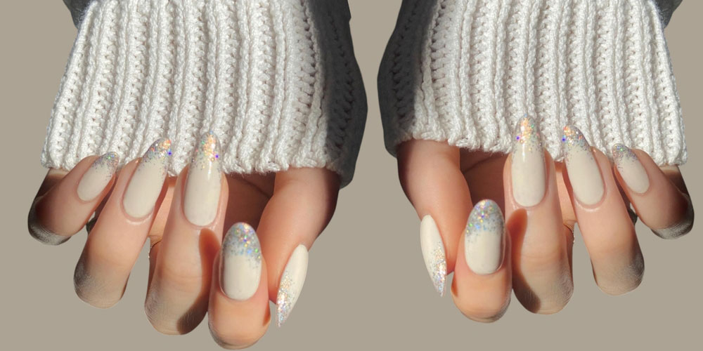 آیا طراحی ناخن بلند فقط به‌خاطر ترس من از چاق به نظر رسیدن دست‌هایم بود؟