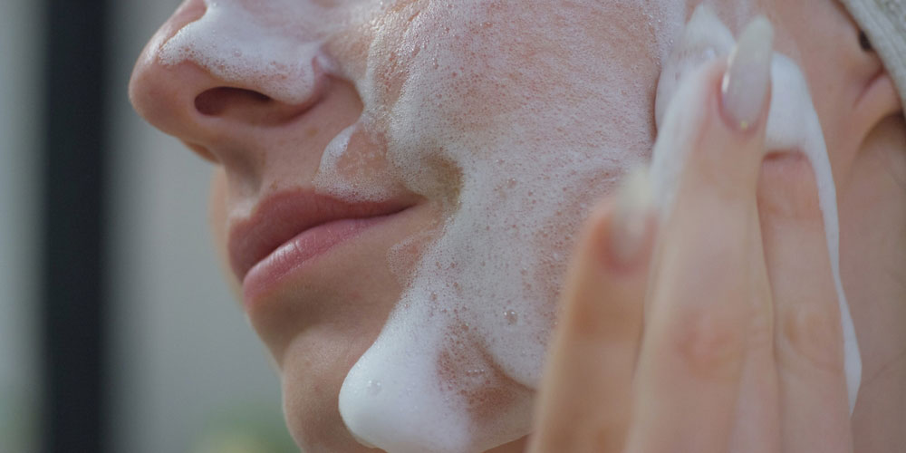 پاک کننده‌های آرایش خانگی