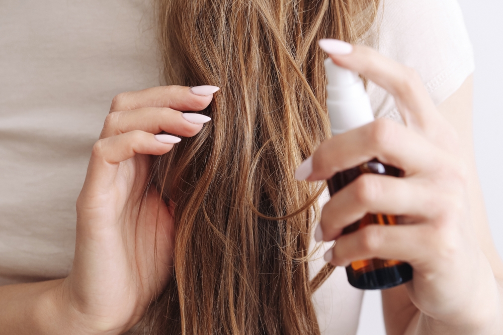 آیا می‌توان نرم‌کننده و ماسک مو را با هم استفاده کرد؟