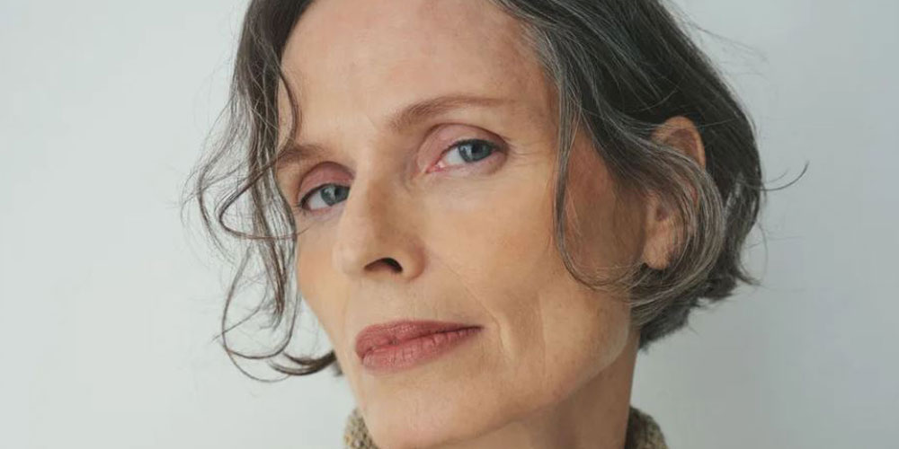 معرفی بهترین شامپو و نرم کننده برای کاهش تناژ زرد و نارنجی موهای خاکستری