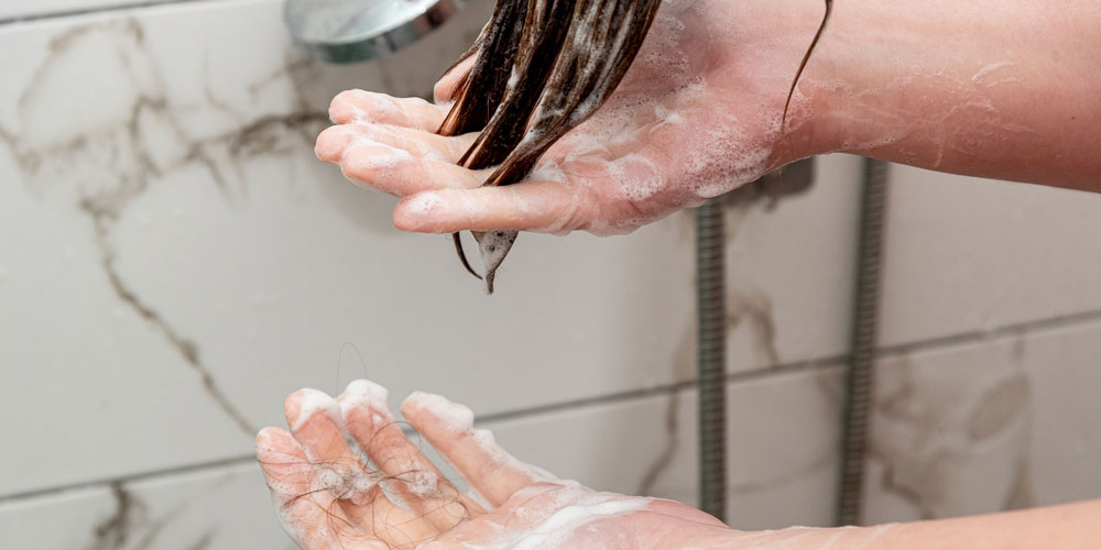 روش صحیح شامپو زدن از نگاه متخصصان