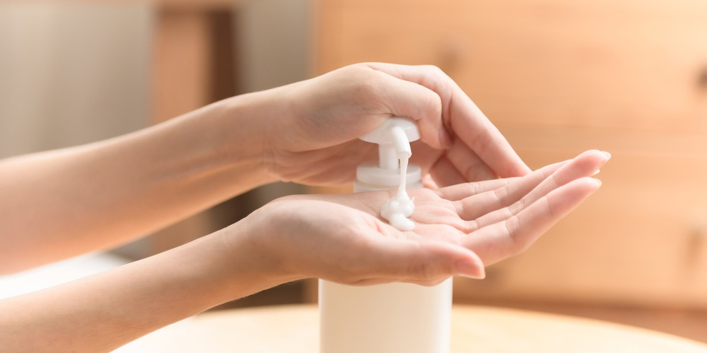 هنگام خرید لوسیون بدن برای پوست خشک به چه نکاتی توجه کنیم؟