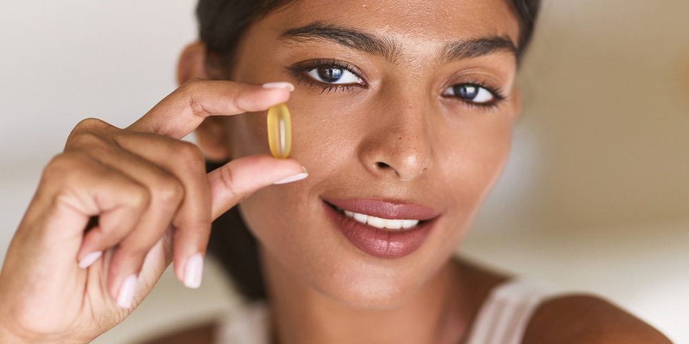 راهنمای بهترین مولتی ویتامین مناسب بانوان و بررسی سافت ژل ومیناویت اوریجینال ویواتیون